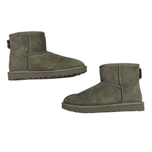 NWOT UGG 1016222 Classic Mini II Boot for Women Size 7 Gray